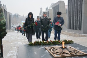 В Республике Алтай почтили память Неизвестного солдата