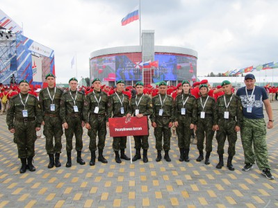 Участники Всероссийской военно-спортивной игры «Победа» 